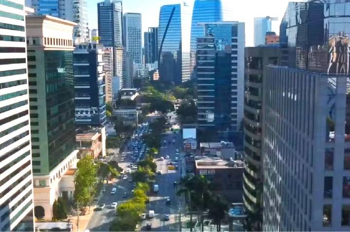 A CAMPANHA DOS RICOS CONTRA OS POBRES