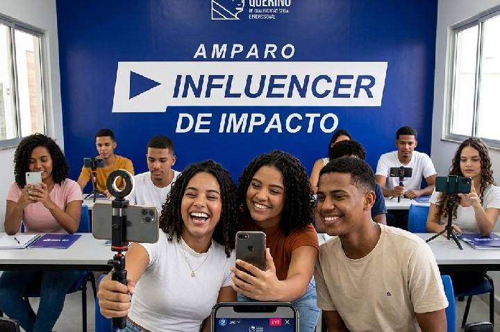 Começou! Jovens de Ilhéus Iniciam Jornada de Transformação no Projeto Amparo Influencer de Impacto