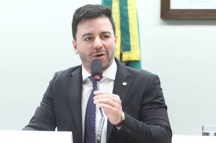 Comissão aprova projeto que obriga poluidor a ressarcir cofres públicos
