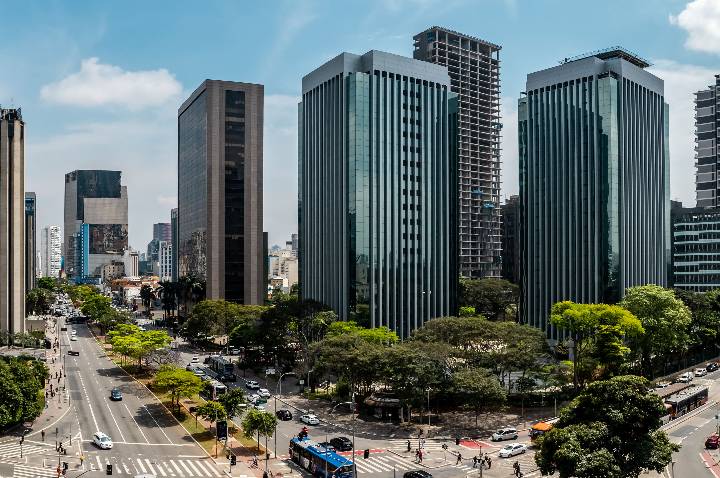 Consignado público e estruturas de securitização no Brasil
