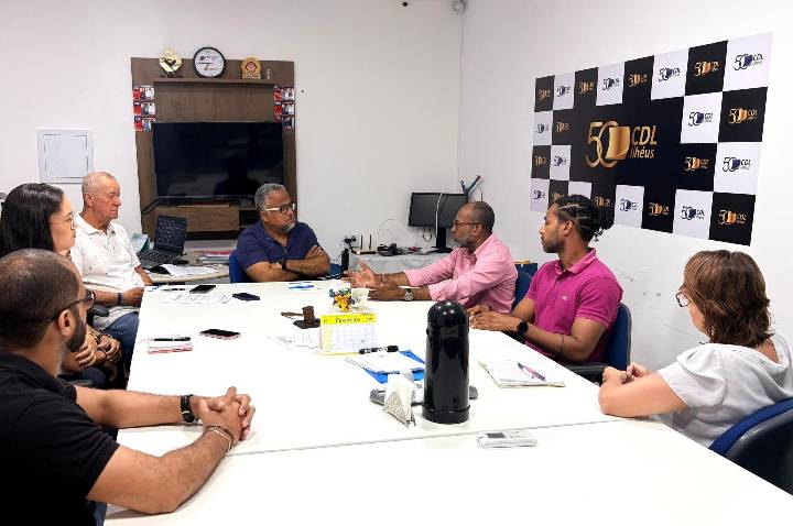 Em reunião com a CDL de Ilhéus, Bebeto Galvão discute demandas do comércio local