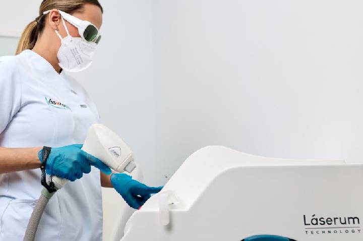 Entenda o que é a depilação definitiva com laser de díodo