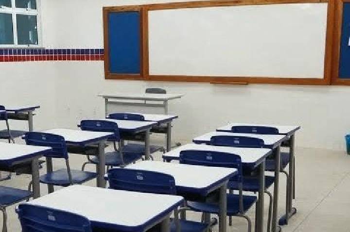 Governo Jerônimo reduz R$ 1 bilhão para Educação na Bahia no orçamento de 2026, apontam dados públicos