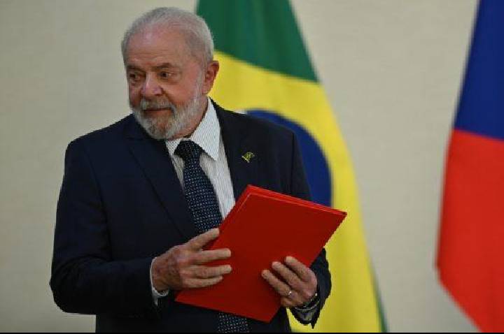 Governo Lula vê ministros sob risco de lei eleitoral e aperta cobrança para evitar ações de Flávio no TSE