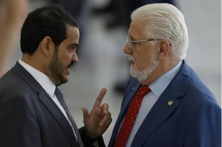 NÃO HÁ MAIS CLIMA PARA A PERMANÊNCIA DE WAGNER COMO LÍDER DO GOVERNO NO SENADO