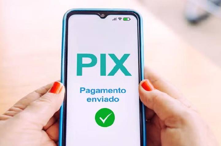 Novas regras do Pix entram em vigor e permitem rastrear golpes em várias contas