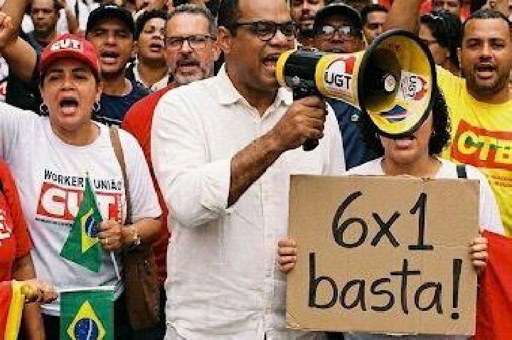 O debate sobre a luta além do trabalho