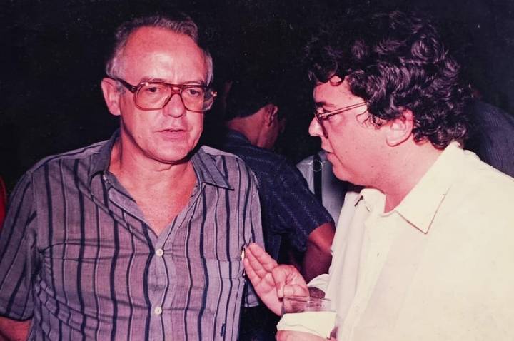 O ENTERRO DO PRECEITO CONSTITUCIONAL DA INDEPENDÊNCIA E HARMONIA ENTRE OS PODERES DA REPÚBLICA