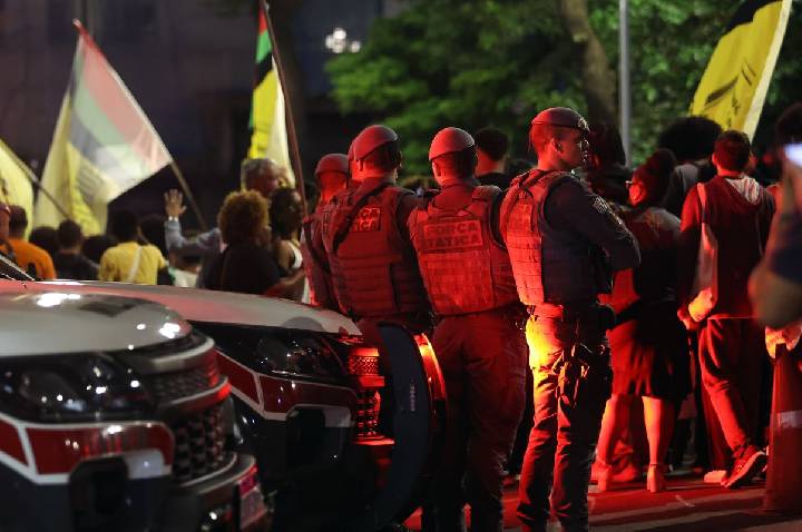 Oito em cada 10 mortos em ações policiais são negros, mostra relatório