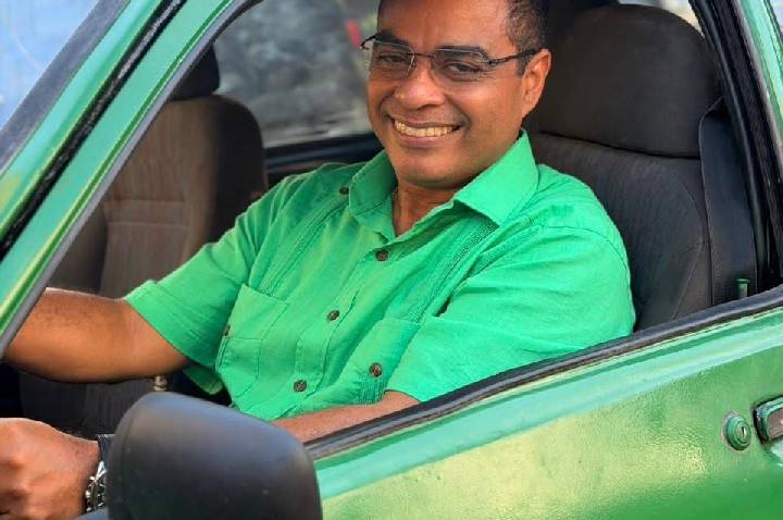 Quanto mais percorro a Bahia, mais compreendo que representar um povo começa pela capacidade de ouvi-lo
