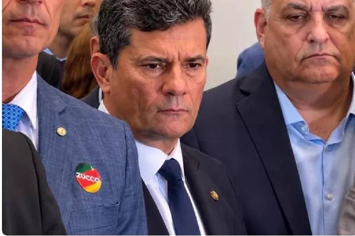 SUSSURROS E EXPRESSÕES NO SENADO: O IMPACTO DAS REVELAÇÕES SOBRE O BANCO MASTER
