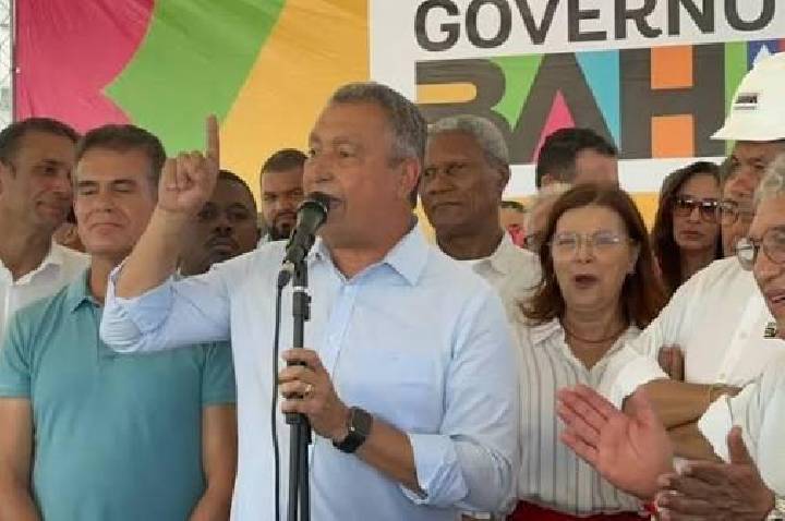 Tensão Política: Rui Costa critica ausência deprefeito de Ilhéus em inauguração de obra