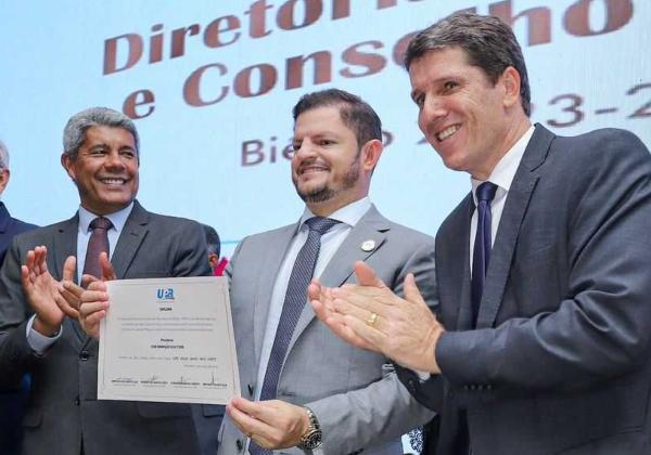 O prefeito Quinho de Belo Campo toma posse como presidente da UPB