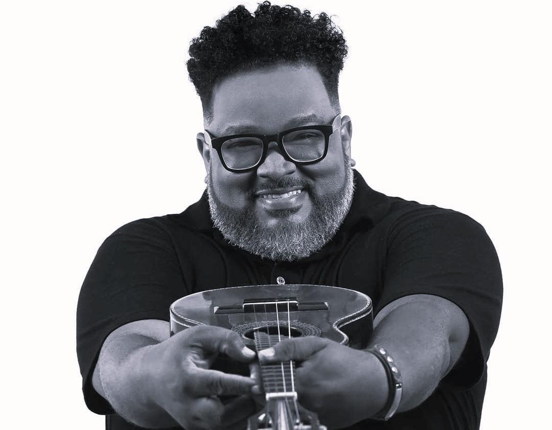 Luto na música: morre Leonardo Léo, cantor e intérprete ilheense