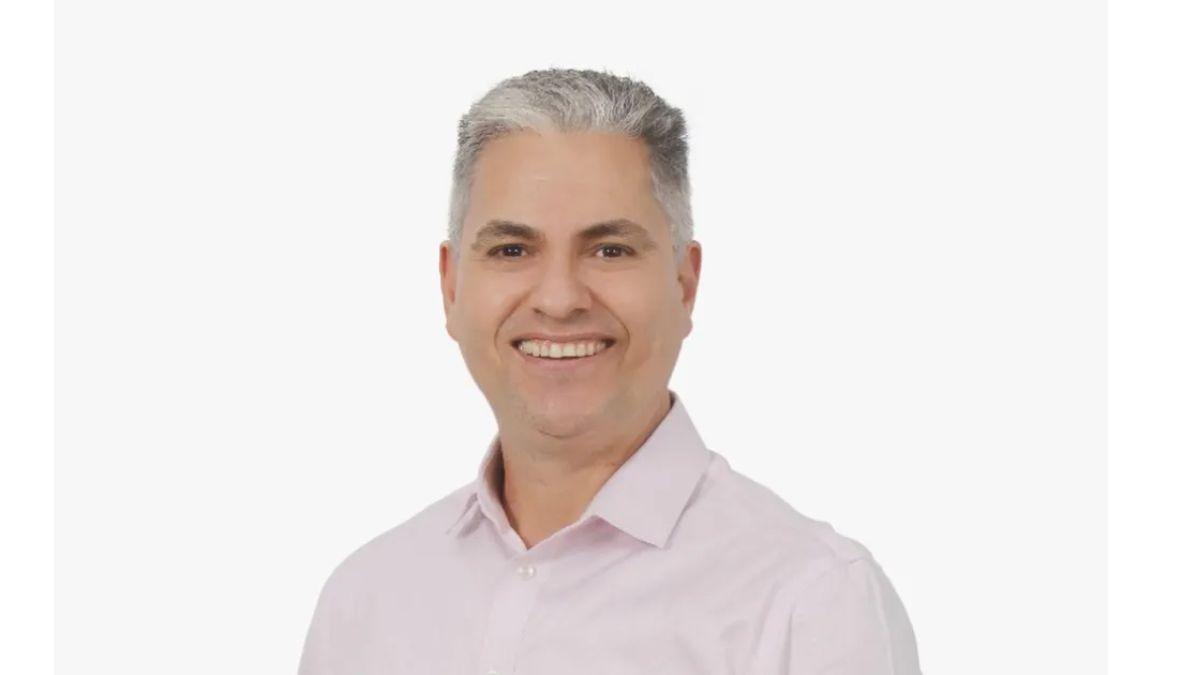 ISAAC E O REPUBLICANOS