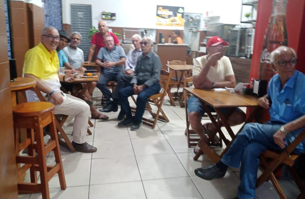 OS PREFEITURÁVEIS E O 