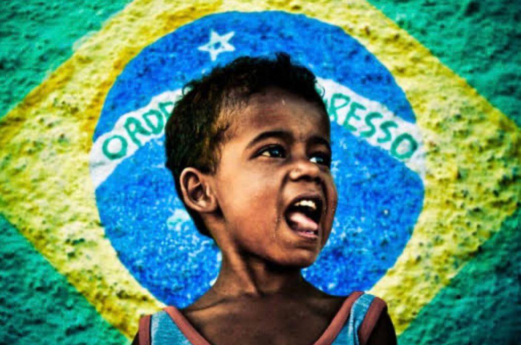 “Pátria Que Me Pariu