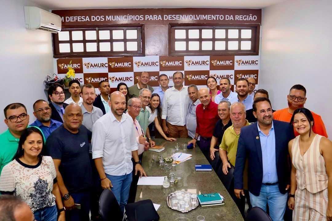 Prefeito Mário Alexandre comemora sanção da lei que garante compensação de perdas do FPM