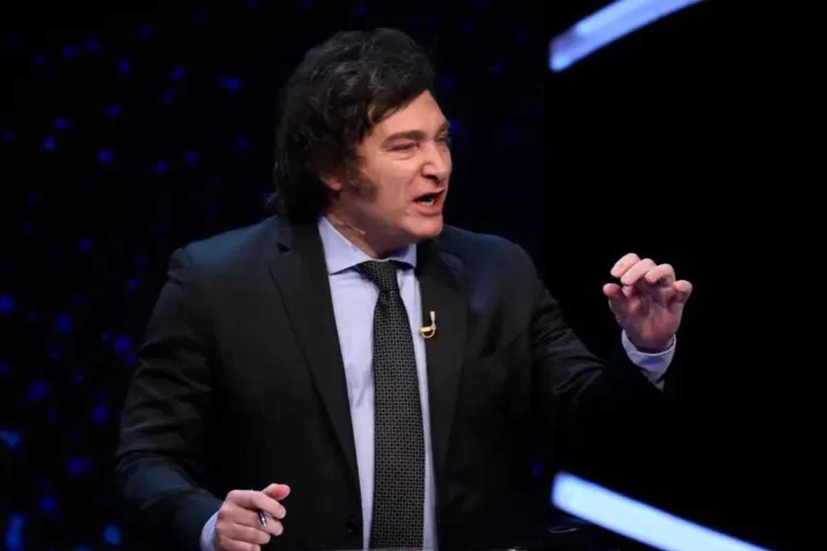 Governo espera pouco impacto político em caso de vitória de Milei