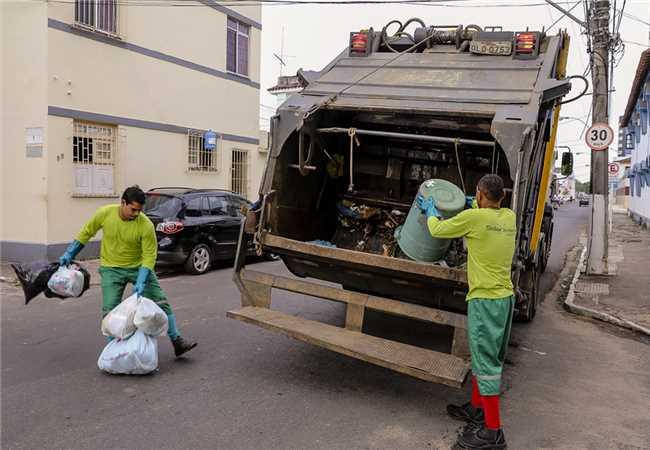 Coleta de lixo: A prefeitura de Ilhéus divulga os horários de coleta. Fiquem atentos!