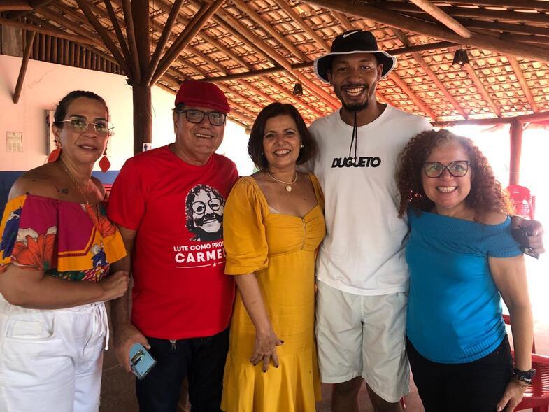 Evento em Ilhéus Reúne Apoio para Adélia Pinheiro