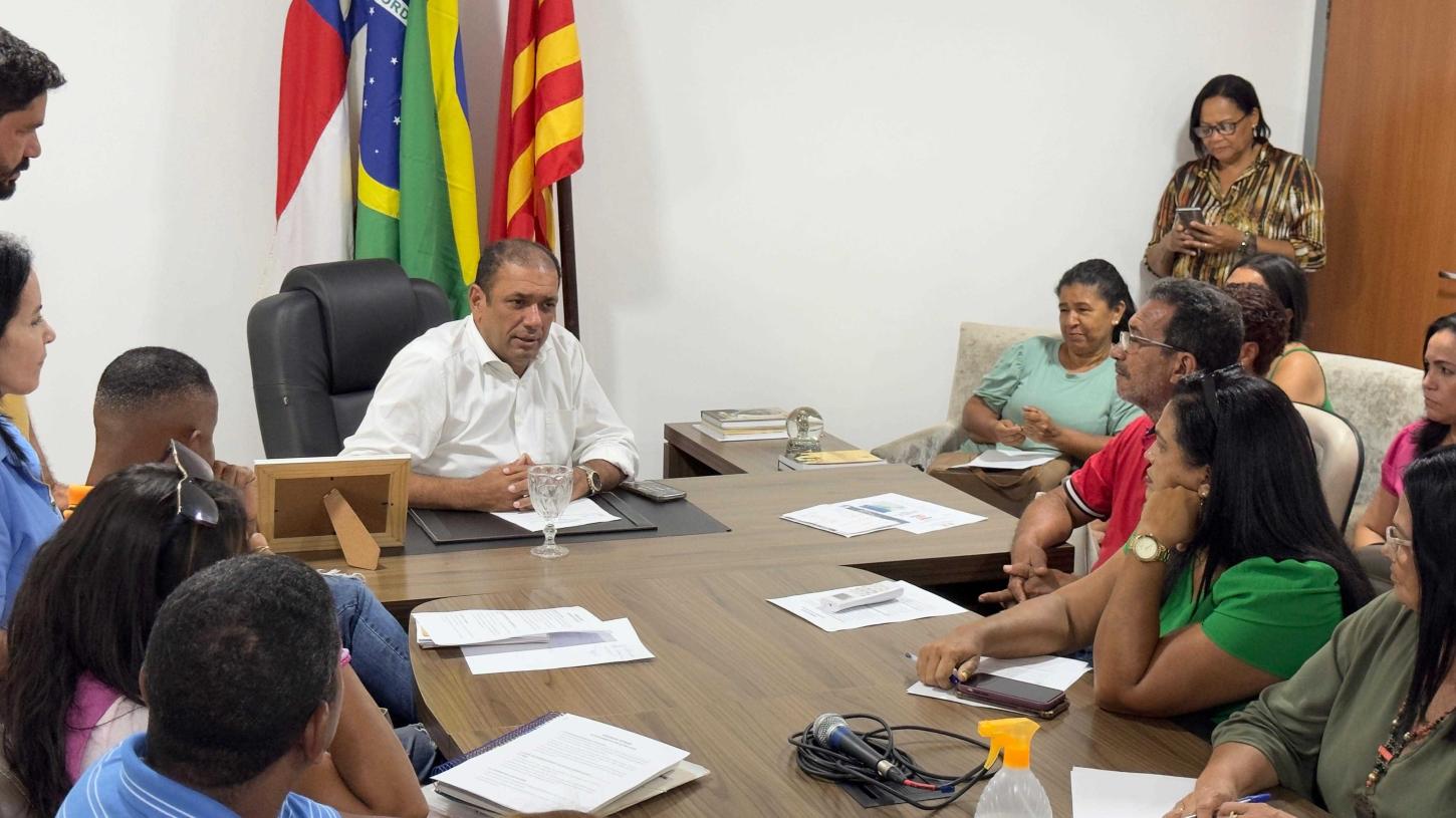 Prefeitura promove encontro com novos conselheiros tutelares de Ilhéus