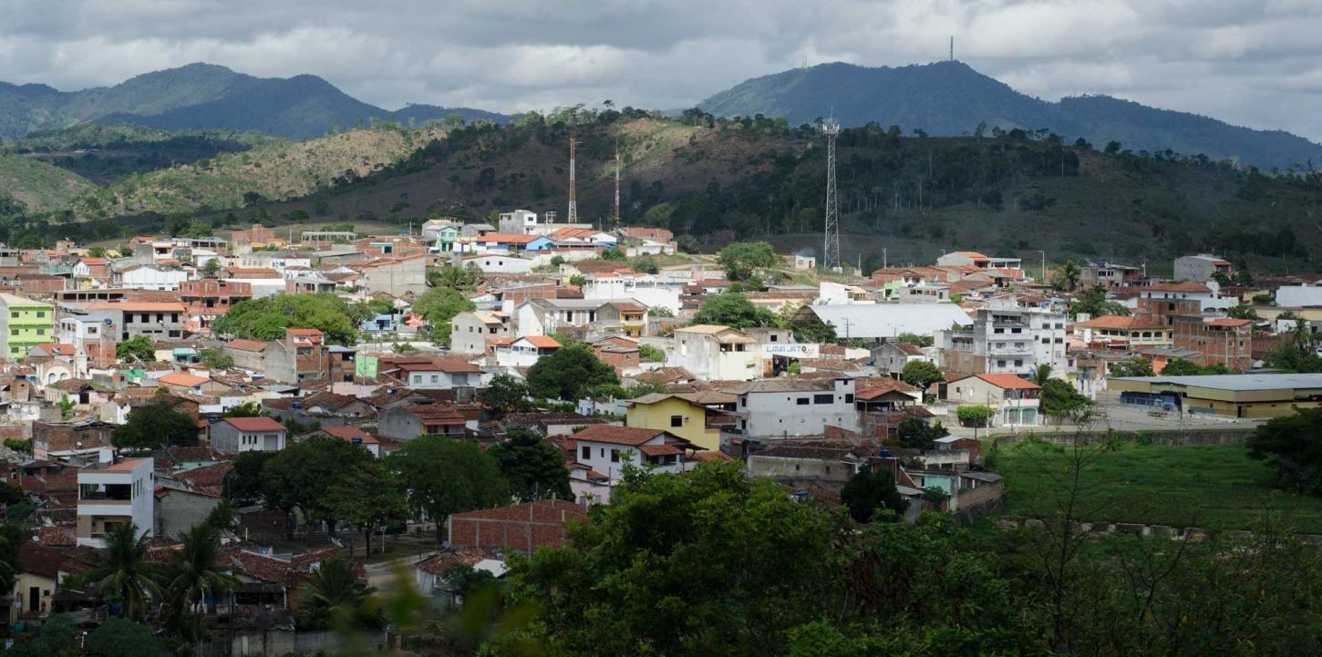 Especulações agitam os bastidores da política em Floresta Azul