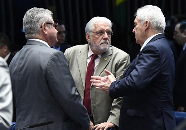 Novo Código Eleitoral prevê mandato de 10 anos para senadores; entenda