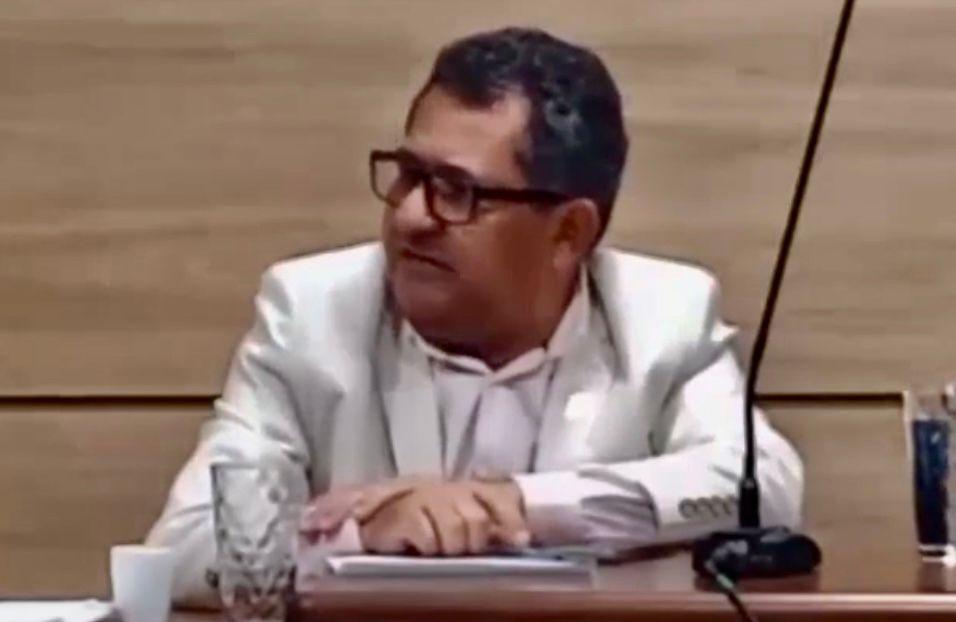 Câmara Municipal de Jussari, Bahia, palco de imoralidade promovida pelo prefeito.