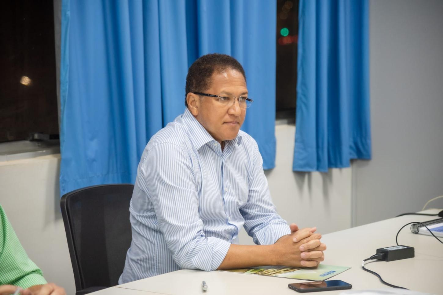 Itabuna: Prefeito Augusto Castro Prepara Mudanças no Primeiro Escalão do Governo.