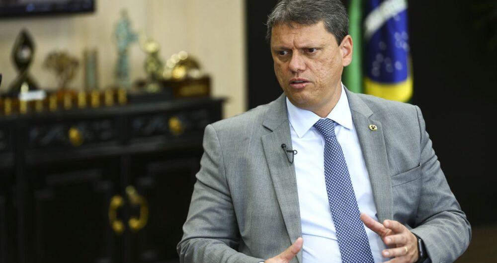 Tarcísio define salário mínimo de R$ 1.640 para o estado de São Paulo