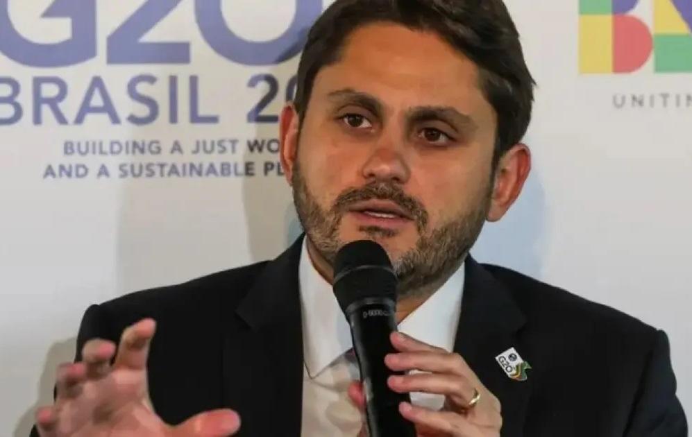PF indicia ministro Juscelino Filho por suspeita de organização criminosa