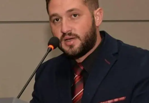 Vereador do PT é preso suspeito de desviar doações ao RS