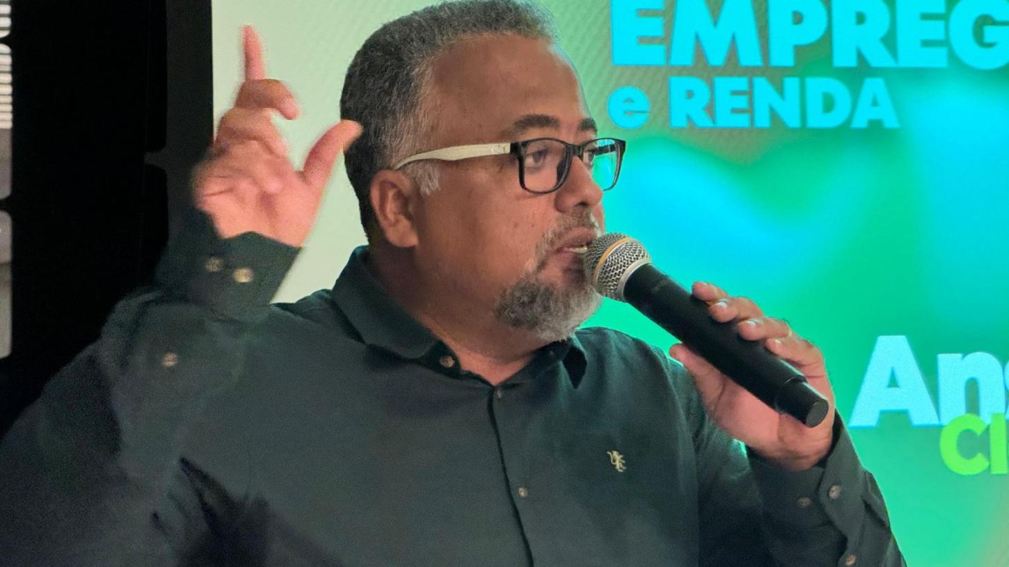 Anselmo Clement faz lançamento de sua pré-campanha