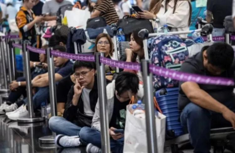 Apagão cibernético afeta voos, bancos, TVs e até hospitais em diversos países