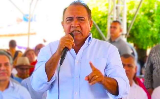 Prefeito de Santa Rita de Cássia Recebe Nova Multa por Propaganda Autopromocional