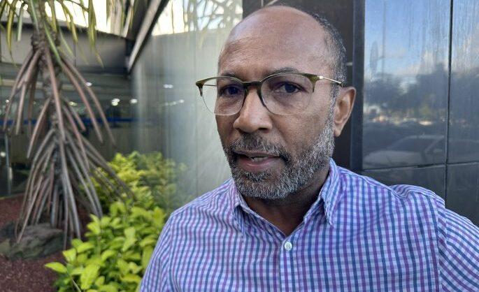 Tensão Política em Ilhéus: Bebeto Rebate Marão e Acusa Quebra de Acordo Eleitoral