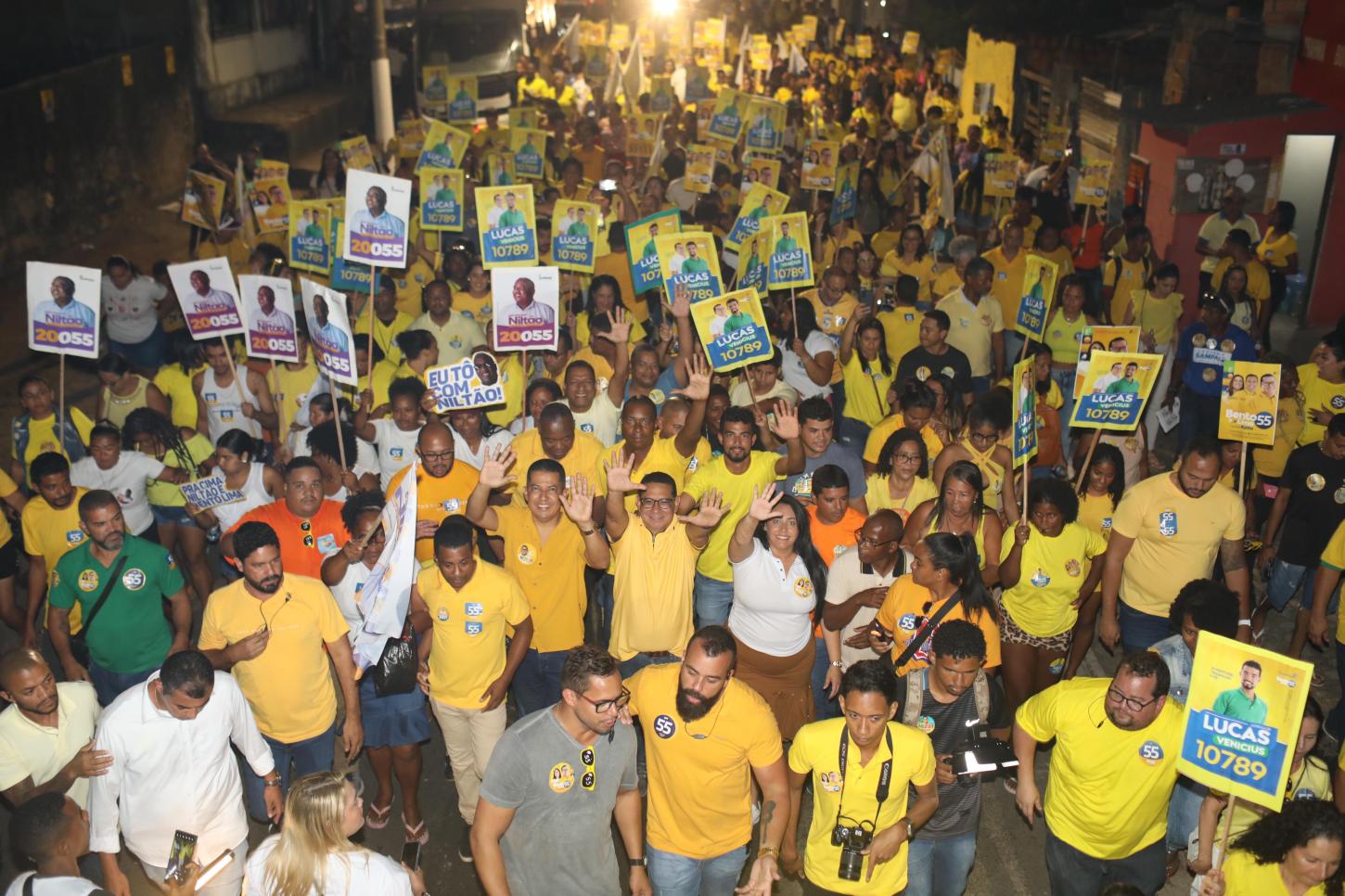 BENTO LIMA REALIZA CAMINHADA NA BARRA EM ILHÉUS