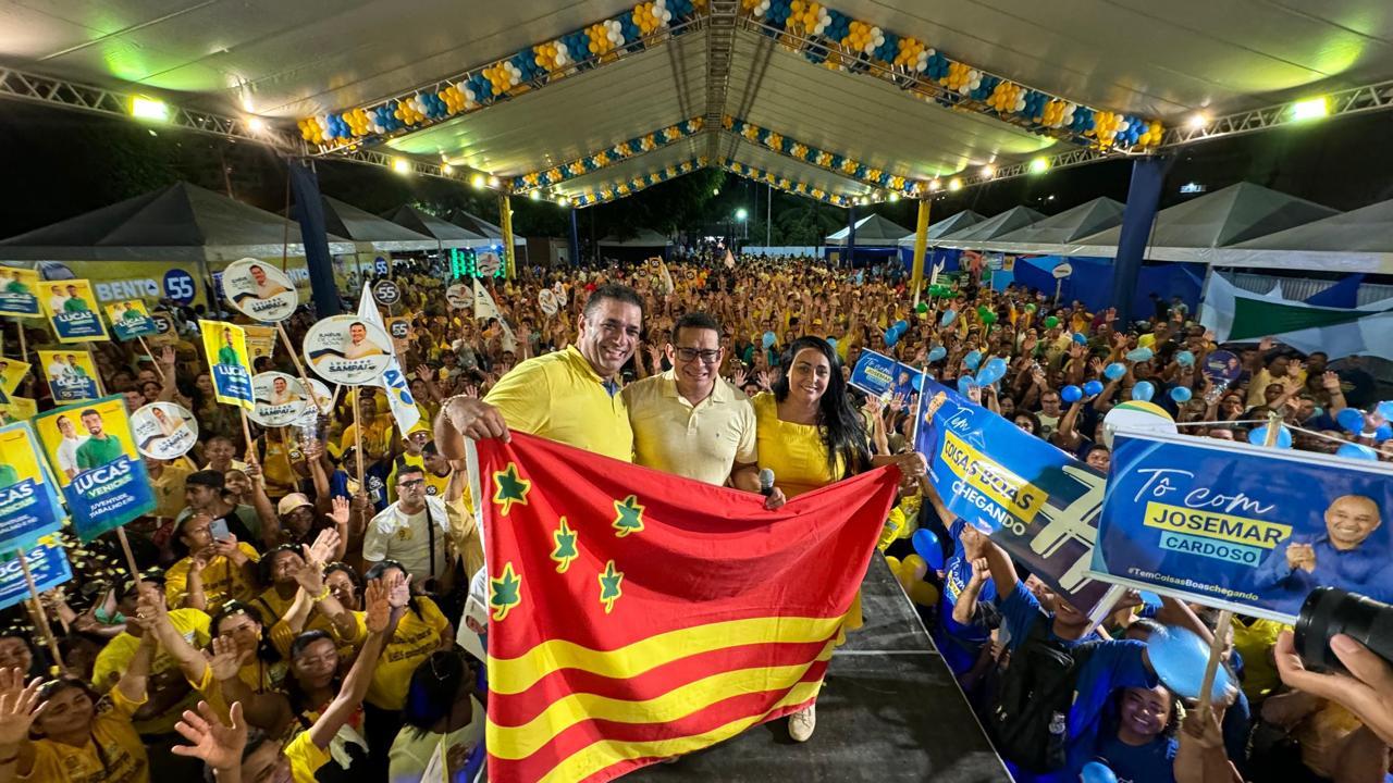 COM GRITOS DE “PRA CIMA, PRA CIMA”, BENTO LIMA E KÁTIA RIBEIRO OFICIALIZAM CANDIDATURA PARA PREFEITURA DE ILHÉUS