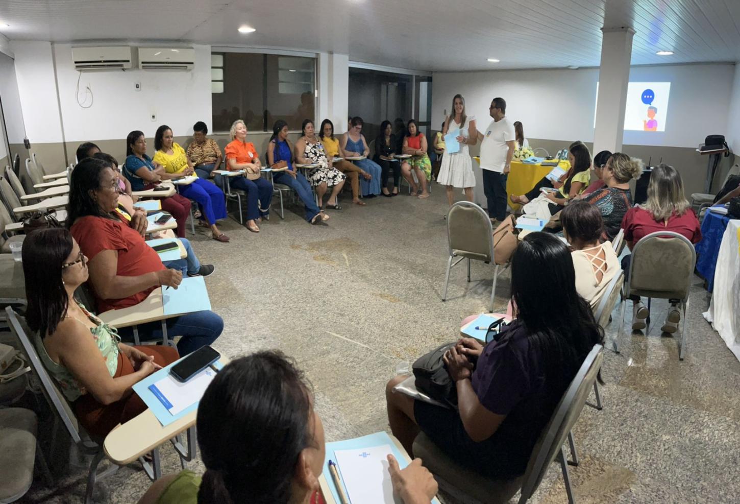 Deputada Soane Galvão realiza oficina de oratória para lideranças do time 55 de Bento Lima