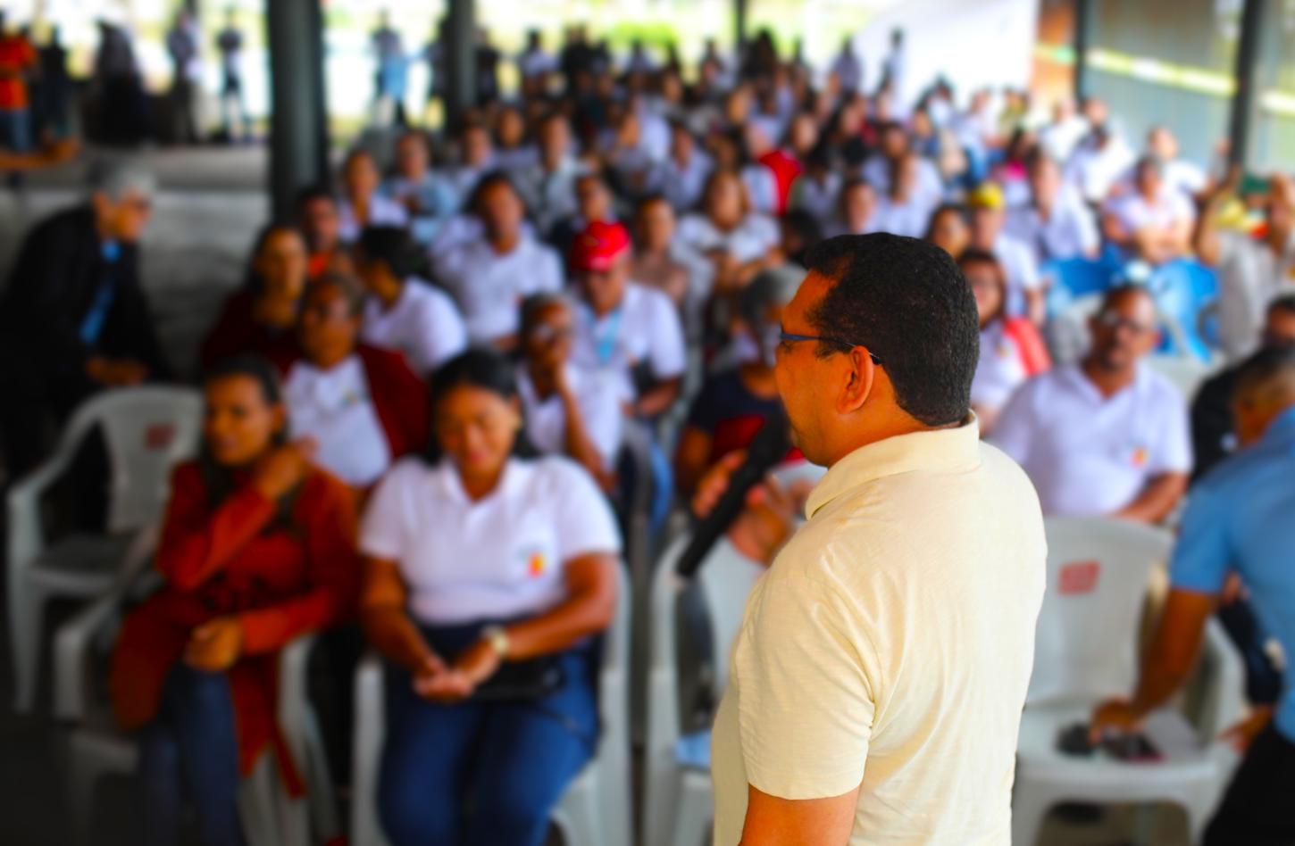 Criar linhas distritais de ônibus por zonas e o transporte complementar é compromisso de Bento Lima