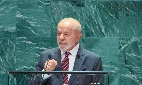 Lula tem microfone cortado por exceder tempo em evento na ONU