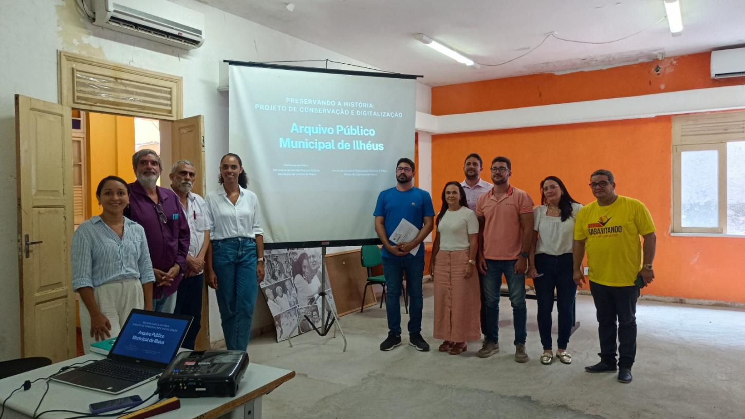 Prefeitura inicia projeto de preservação e digitalização do acervo histórico de Ilhéus