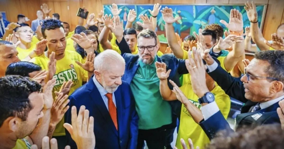 Lula avalia ampliar espaço para evangélicos em ministérios após reaproximação