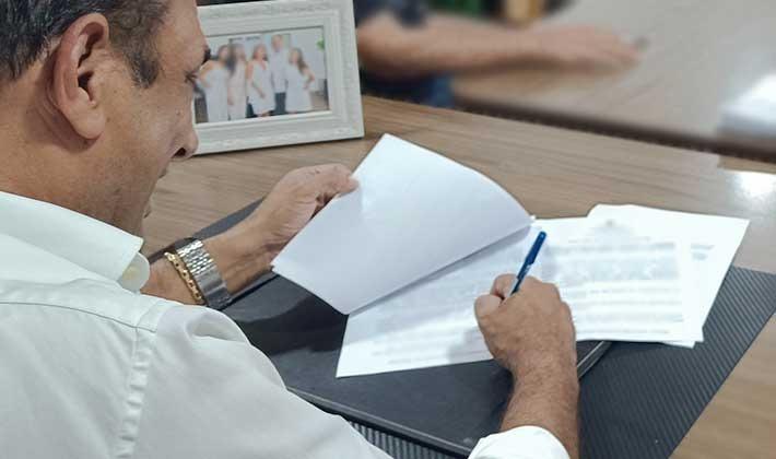 Prefeito Mário Alexandre autoriza concurso público em Ilhéus