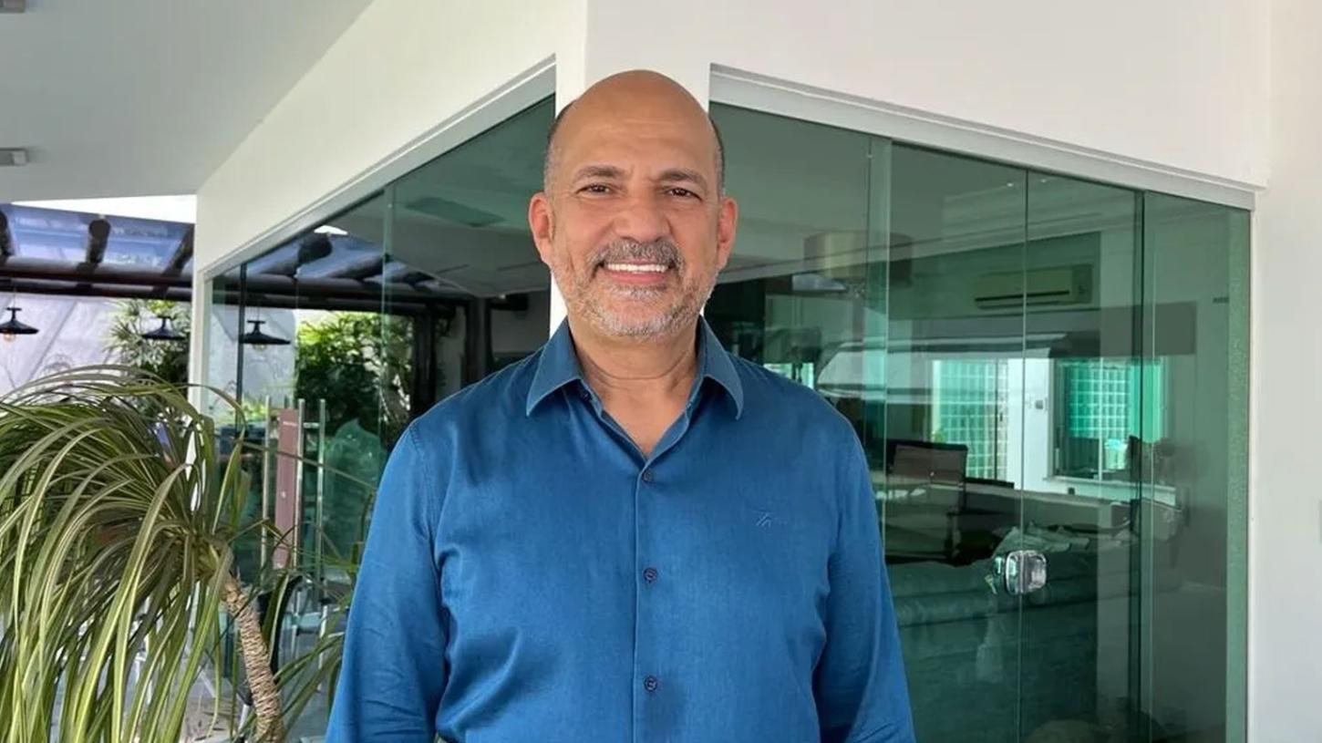 Prefeito paga salário de servidores municipais atrasados pela gestão anterior