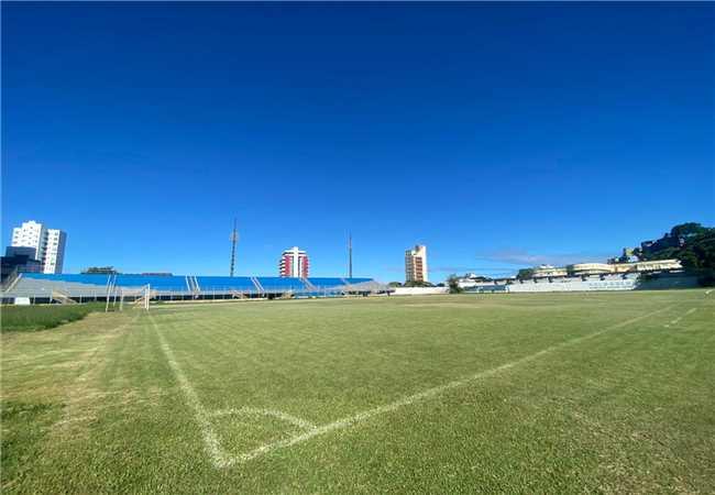 Estádio Mário Pessoa passa por ajustes finais para reabertur