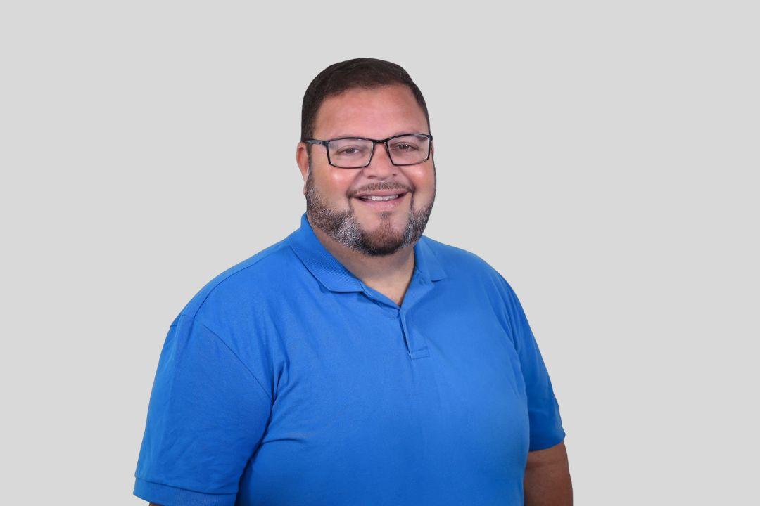 Vereador Nal do DETRAN Solicita Pavimentação Asfáltica para Rua no Bairro Hernani Sá