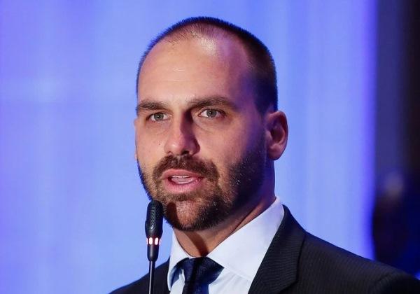 Pedido de cassação contra Eduardo Bolsonaro não deve avançar na Câmara, avaliam petistas