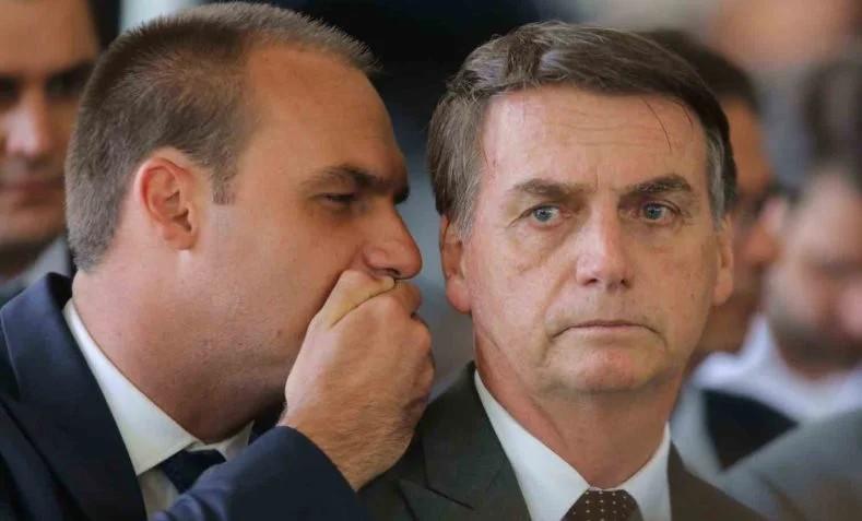Bolsonaro presta depoimento à PF sobre ações de Eduardo nos EUA